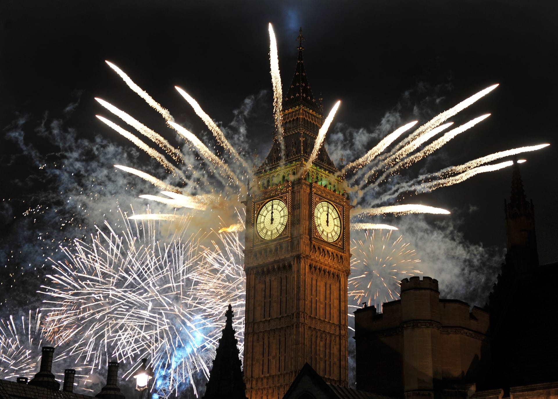 Affordable Party Fireworks UK Deals